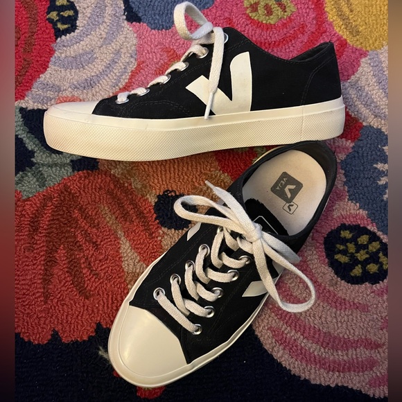 Anthropologie Veja Wata II Low-Top Sneakers - Picture 3 of 8